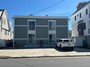 21 S Madison Ave APT 1, Margate, NJ 08402