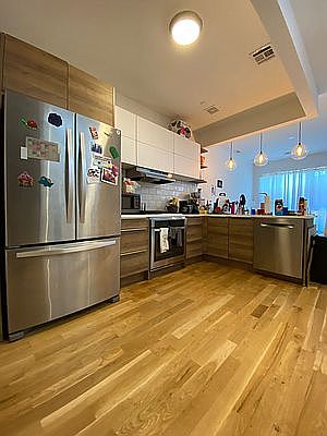 5th image of 110 Jefferson Ave #3