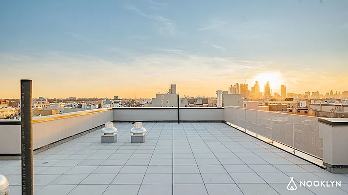 Rented by Nooklyn NYC LLC | media 73