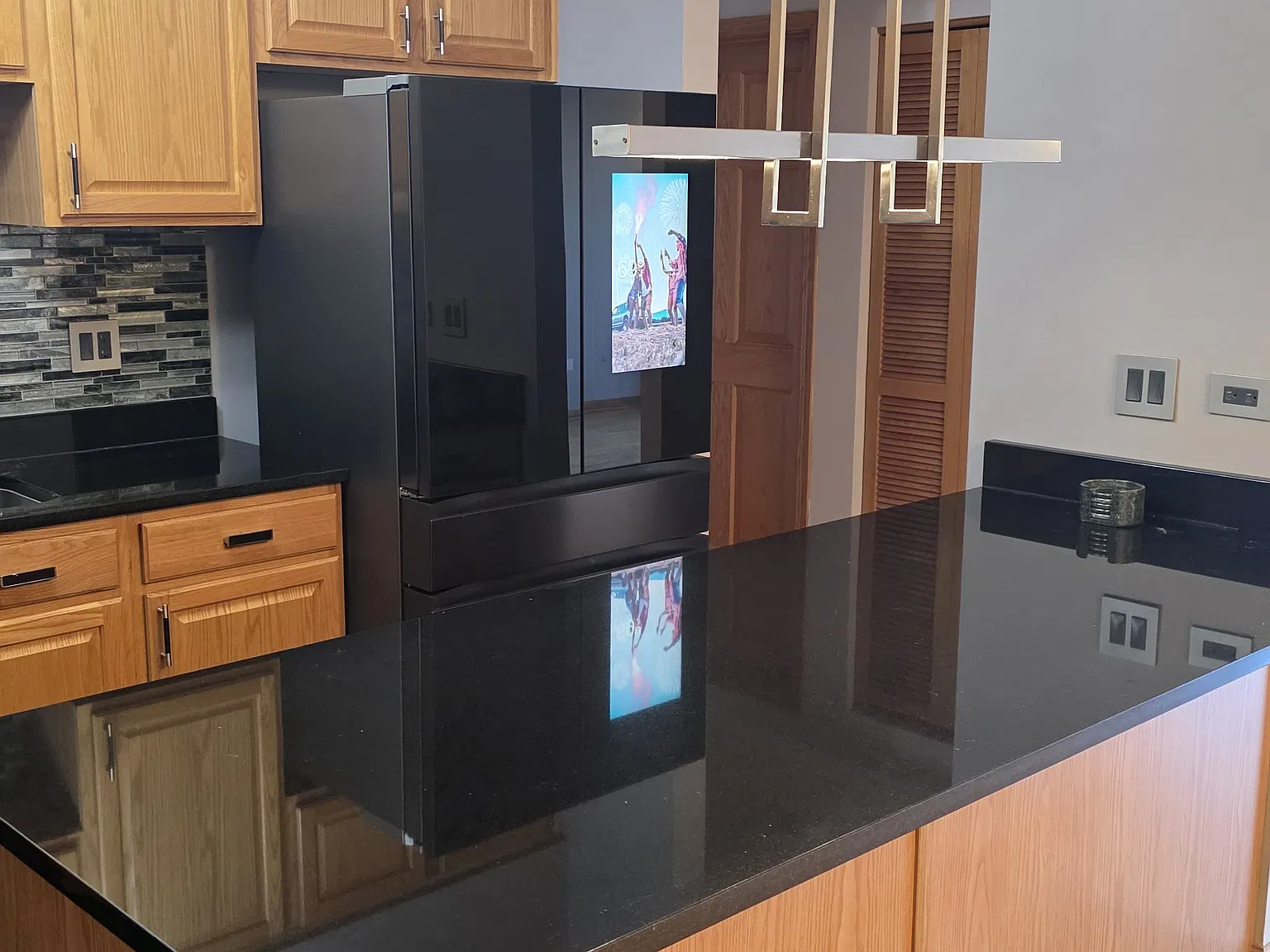 2 bed, 1363 sqft, $2,450 — Photo 4
