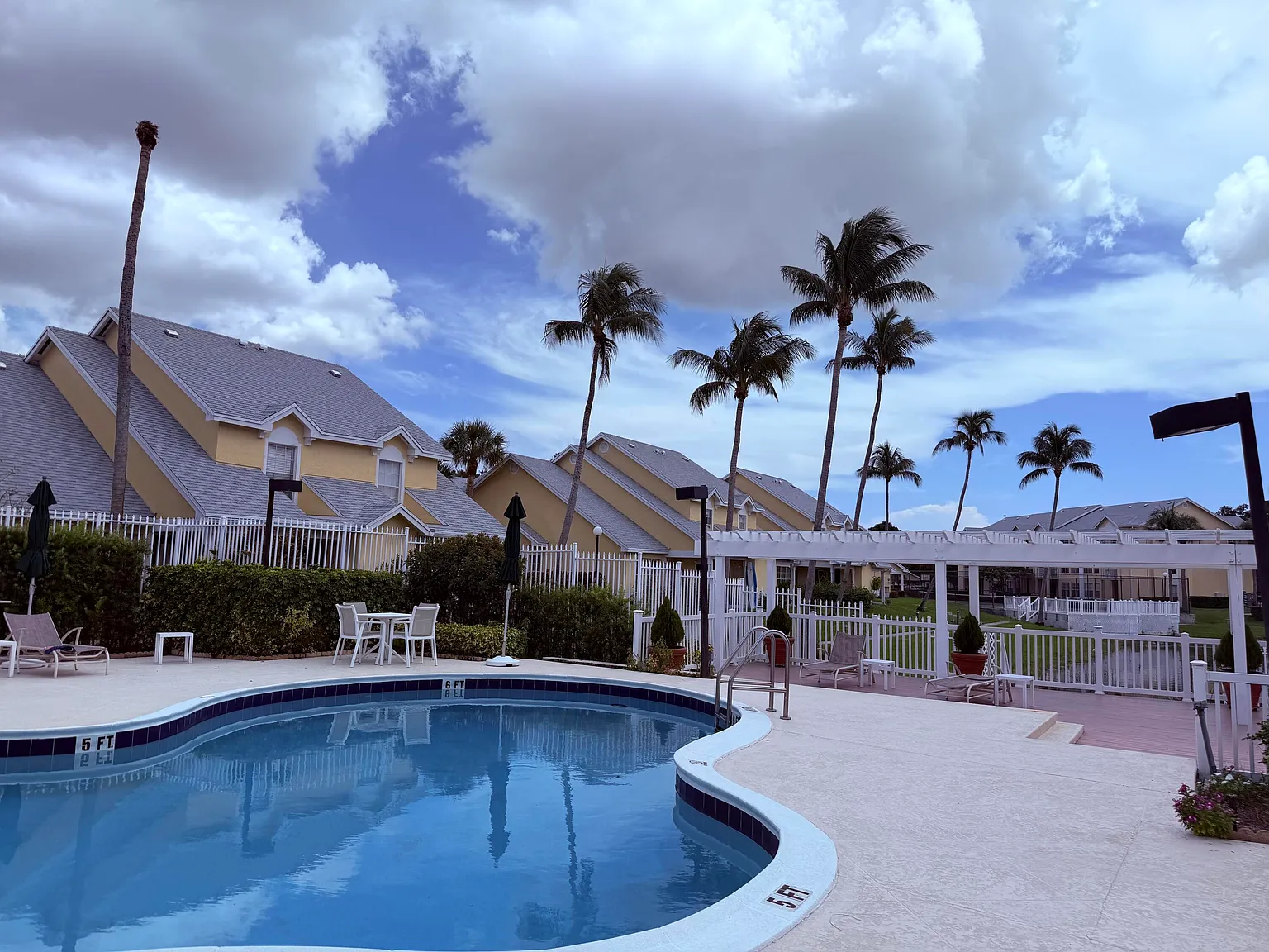 1 bed, 1.0 bath, 700 sqft, $2,150 — Photo 3