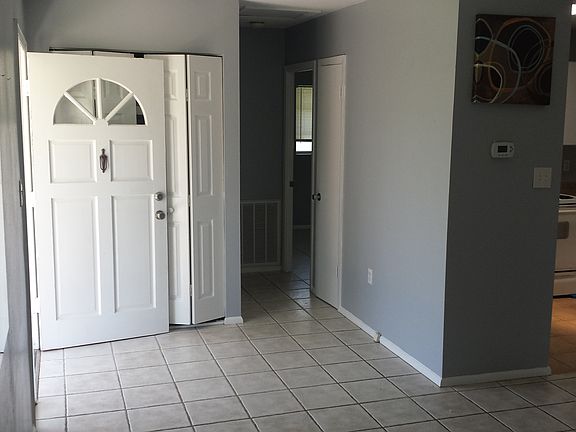 5th image of 6310 Pontiac Ln
