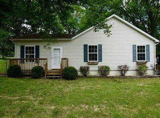 110 Penn St, Villa Ridge, MO 63089