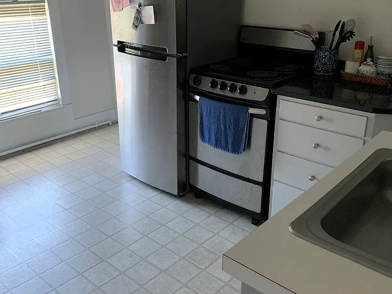 27 Church St #3 — Photo 8