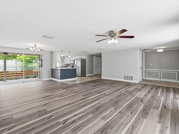 4th image of 4018 CASHMERE DRIVE