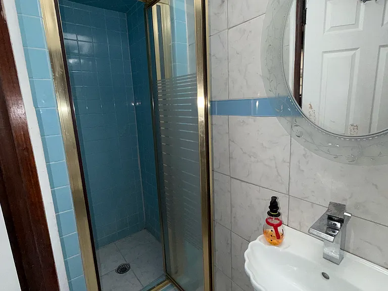 First Floor Bathroom