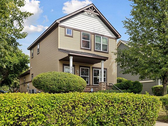 2nd image of 3016 Hazelwood St