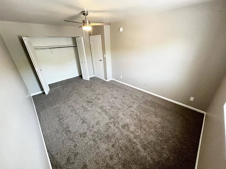 Lake Forest Apartment Homes — Photo 59