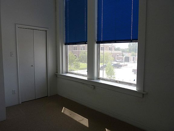 4th image of 116 Farquhar St
