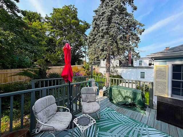 12 Bassett St #12 — Photo 30