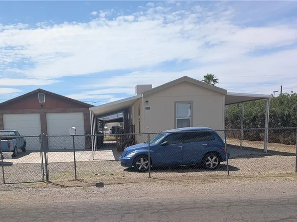 722 Primrose Ln, Bullhead City, AZ 86442