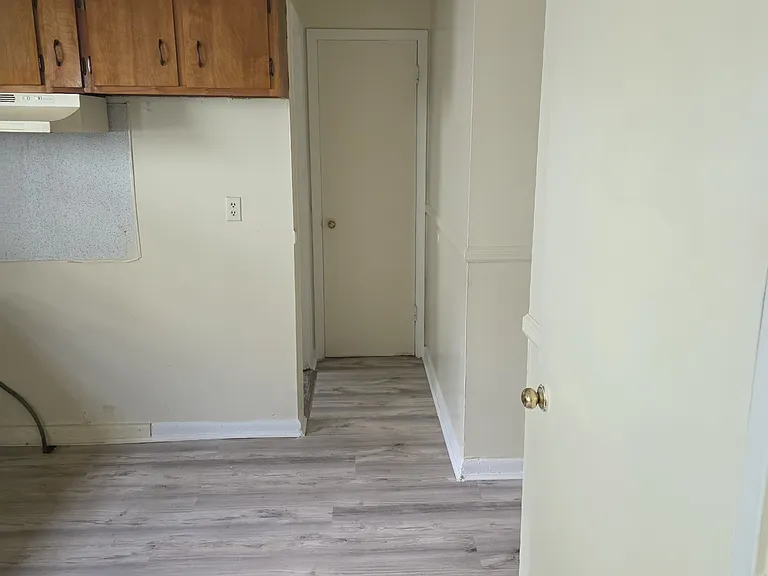 201 Maplewood Ave #3 — Photo 6