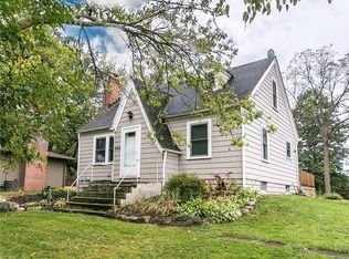 9492 N Bedford Rd, Macedonia, OH 44056