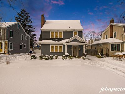 919 Maxwell Ave SE, East Grand Rapids, MI, 49506