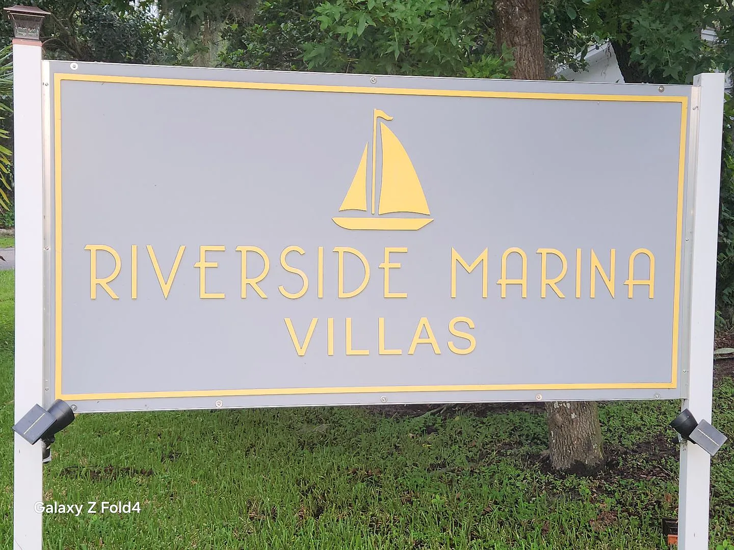 Riverside Marina Villas — Photo 3