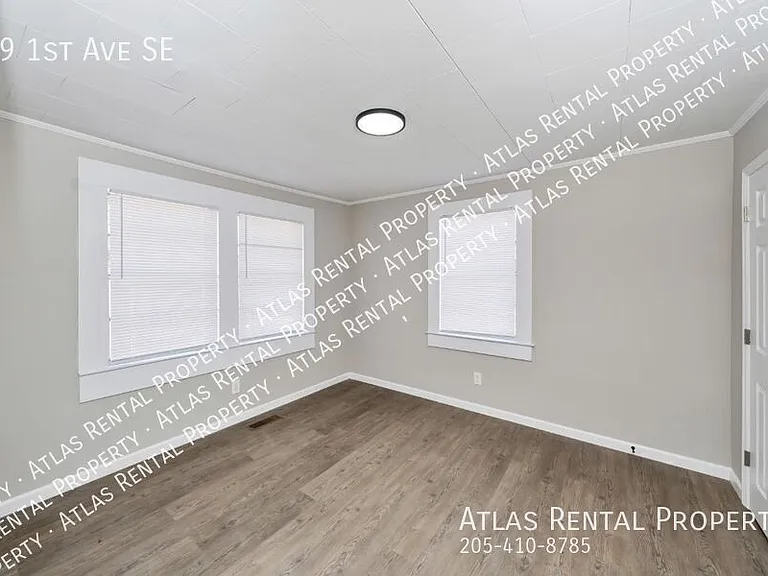 49 1st Ave SE — Photo 8