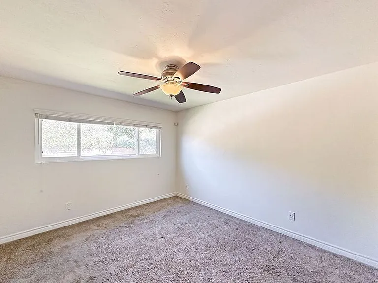 6212 Potomac St — Photo 13