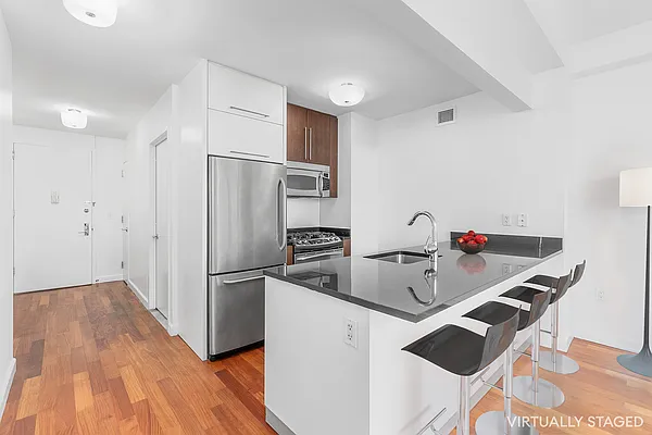Rented by Douglas Elliman | media 4