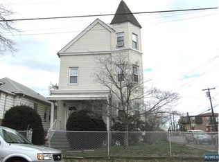 154 Oakwood Ave, Cliffside Park, NJ 07010