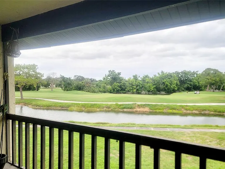 4535 Longwater Chase #18 — Photo 28