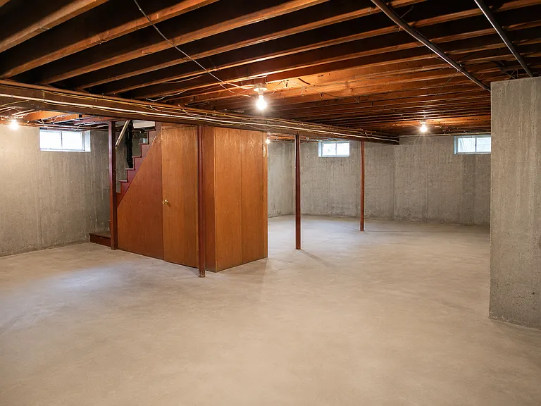 15 Dwight St — Photo 15