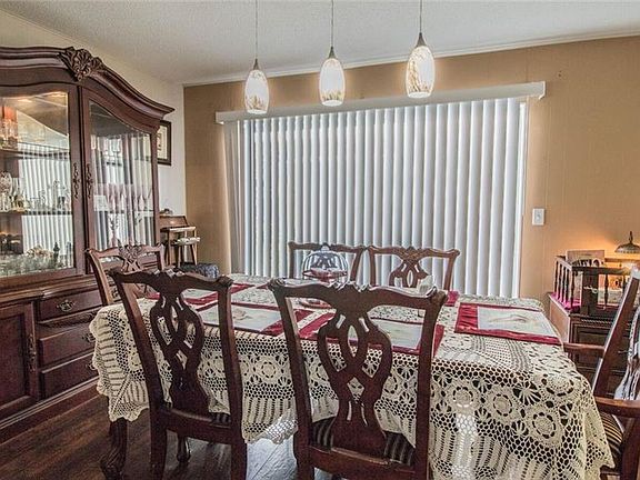 5th image of 638 Cottage Ln