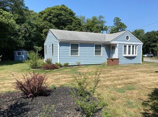 315 Stafford Rd, Tiverton, RI 02878