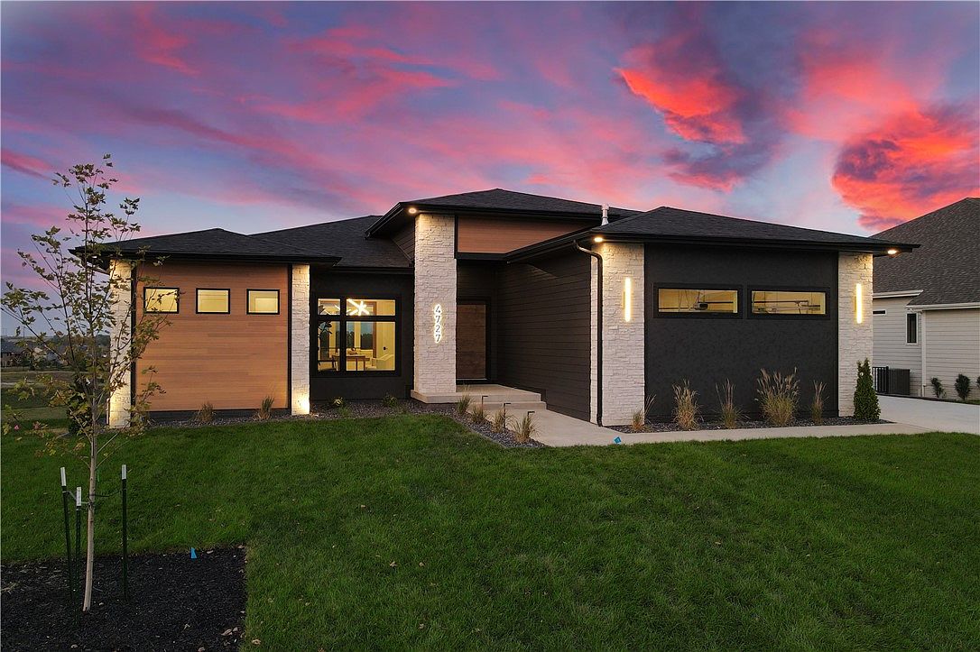 4727 Centennial Blvd, Urbandale, IA 50323 MLS 682126 Zillow