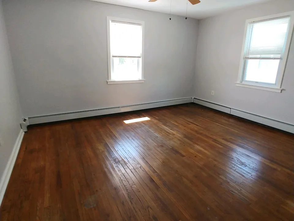 Large Rear Bedroom