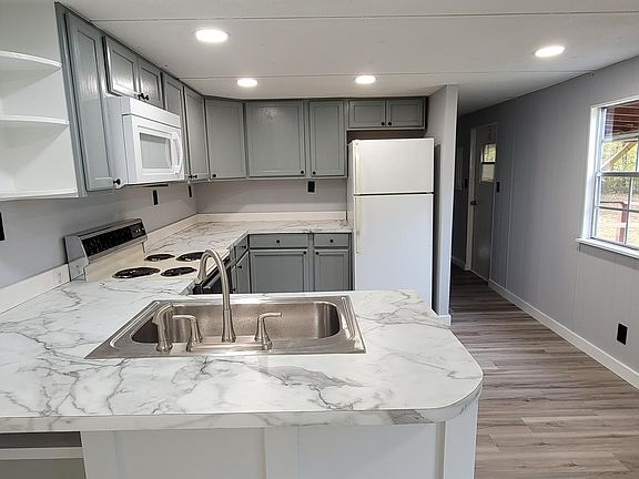 4th image of 1804 White Oak Church Rd