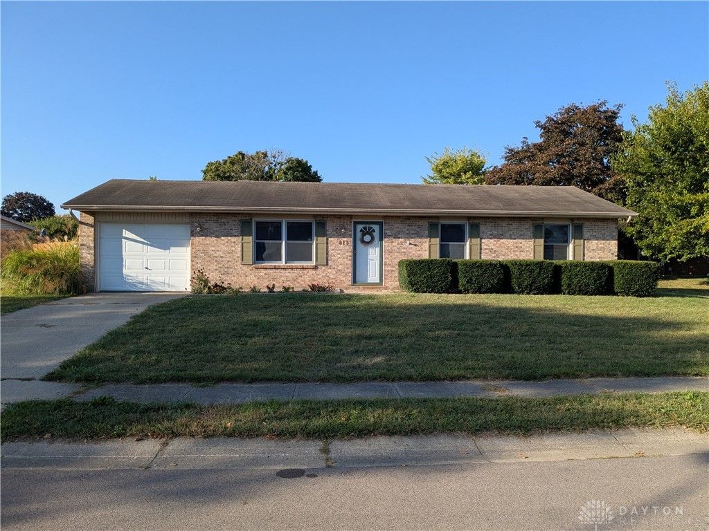 Real estate listing image