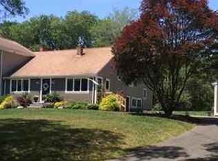 892 Plymouth St, Middleboro, MA 02346