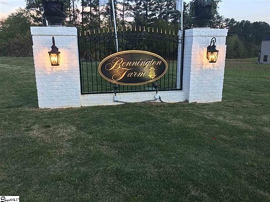 2nd image of 515 Bennington Farm Dr Lot 3