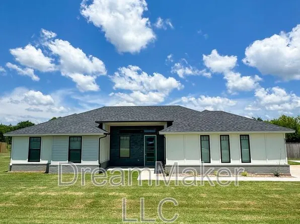 893 Flowers Dr, Goldsby, OK 73093