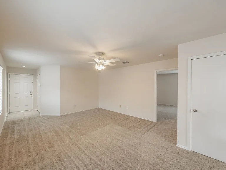 8864 Valley River Dr — Photo 21