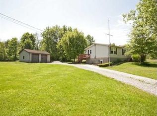 489 Sandy Hill Rd, Valencia, PA 16059