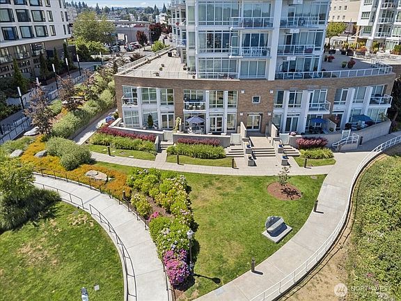 2nd image of 320 Washington Avenue #91