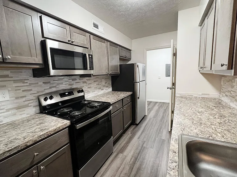 Deercross Apartments — Photo 70