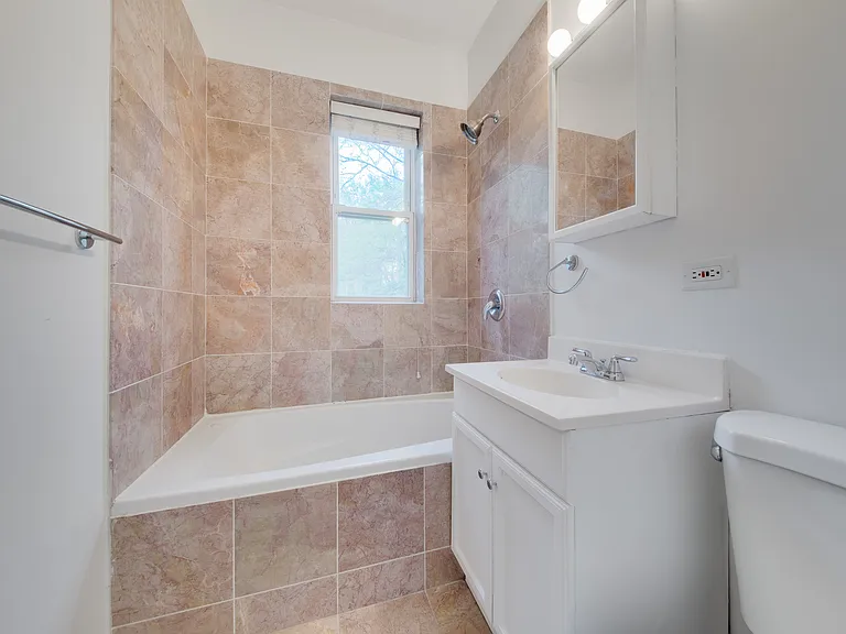 6812 N Wayne Ave #2A — Photo 11