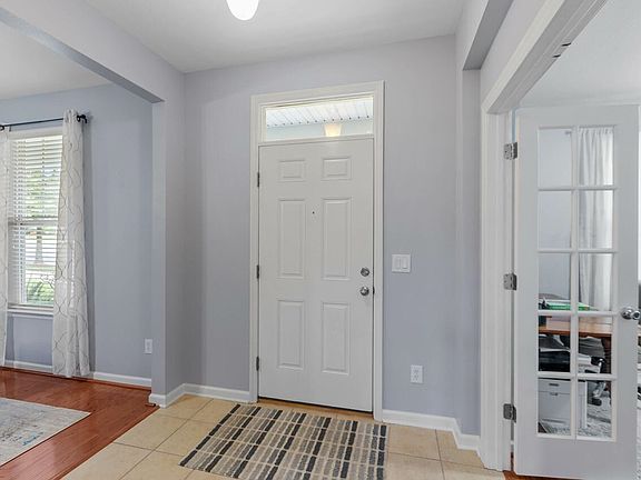 3rd image of 2477 Lantana Ln