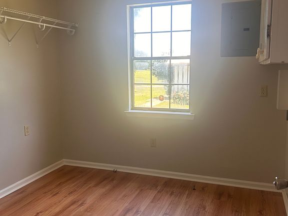 5th image of 13887 Saraland Rd