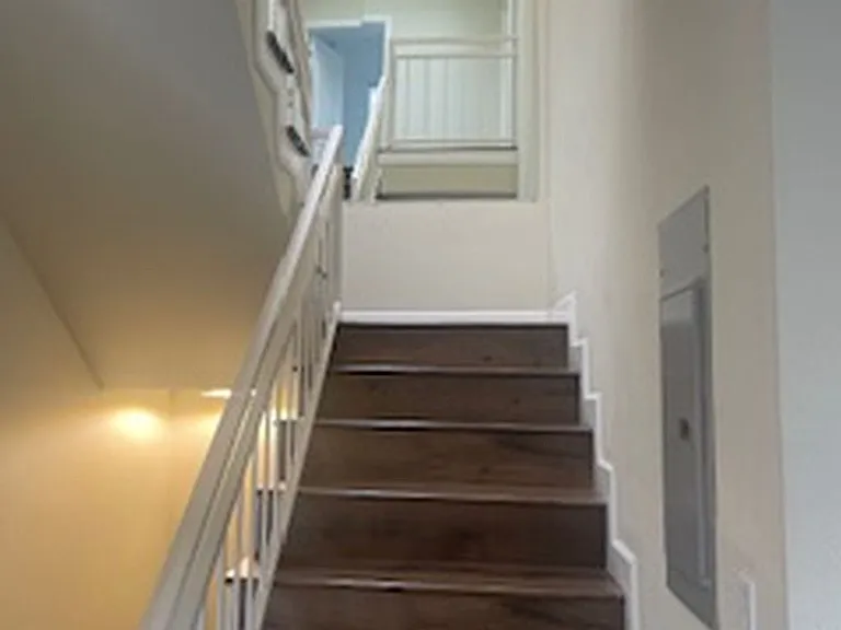 2436 Barry Ave #1 — Photo 19