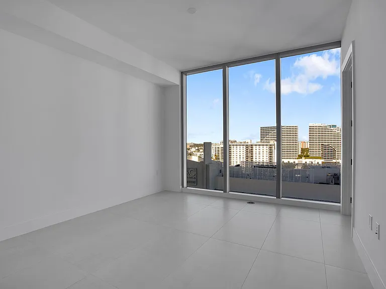 151 N Seabreeze Blvd #1204 — Photo 39