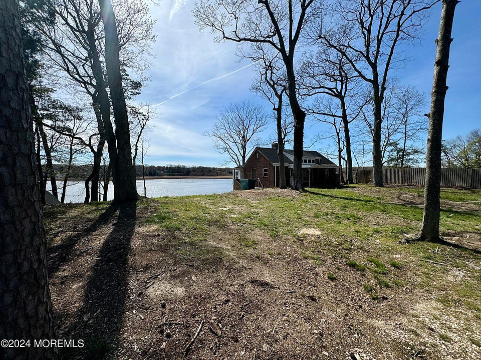 1st image of 2397 Rivercrest Court