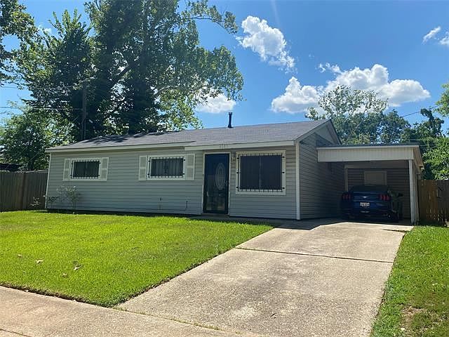1st image of 4505 Voss Dr