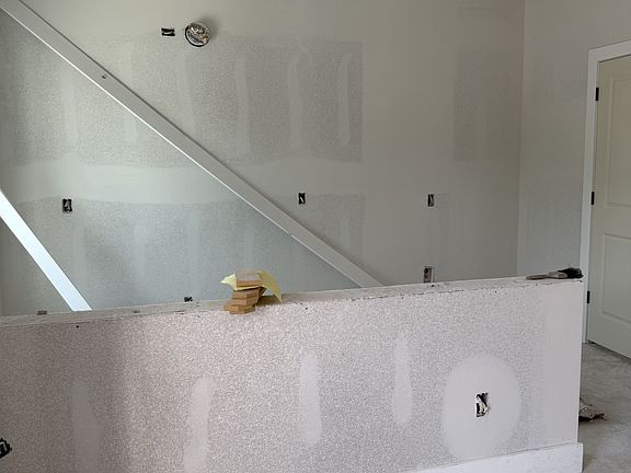 5th image of 8820 Brandon St #B