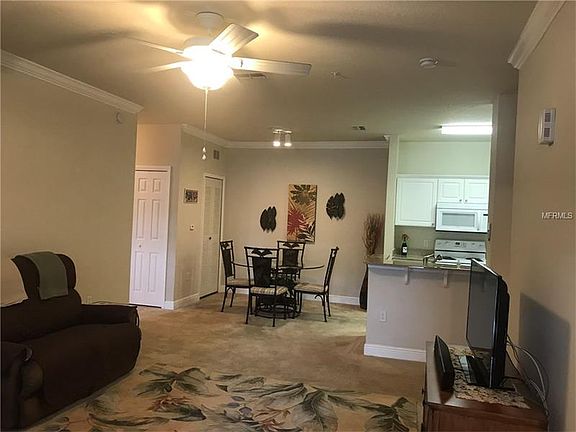 4th image of 1315 Eastern Pecan Pl Unit 105