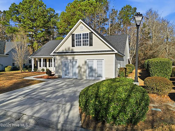2nd image of 119 Woodford Road NE