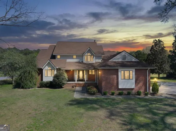 317 Shenandoah Dr NE, Calhoun, GA 30701