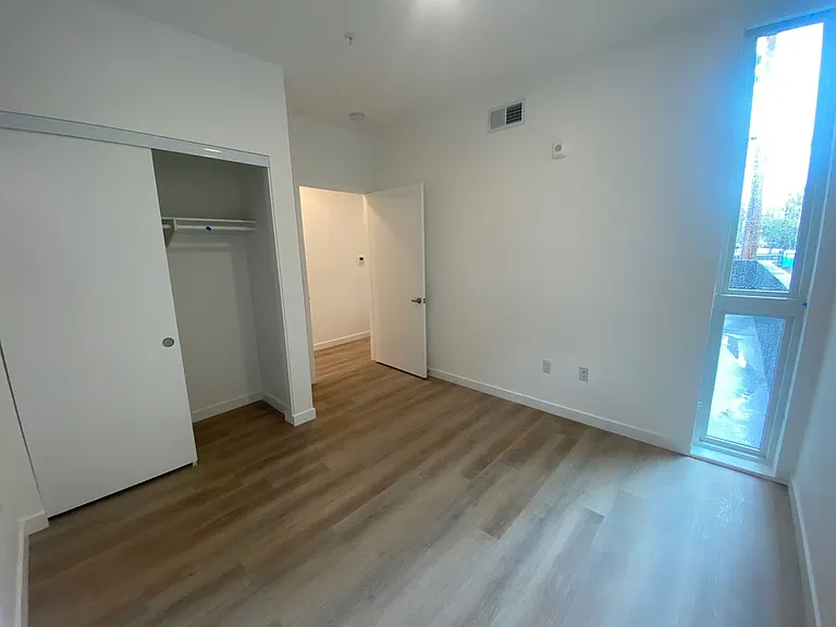 4015 Richmond St #206 — Photo 10